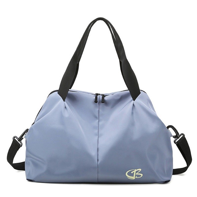 Buena bajada de precio para esta bolsa de deporte con gran capacidad y de tejido impermeable