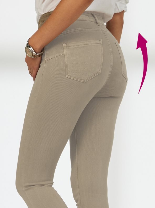 ¡Aprovecha el mejor precio en este pantalón vaquero que realza tu figura!