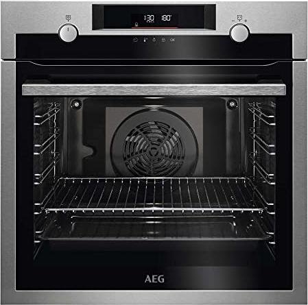 ¡Oferta exclusiva! Horno AEG integrable con anillo térmico adicional y 72L de capacidad al mejor precio