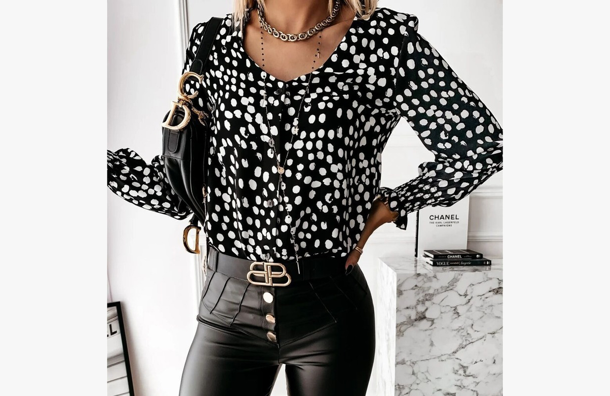 ¡Luce elegante por menos! Blusa de manga larga con cuello en V para mujer en oferta hoy