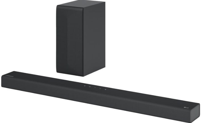 ¡Experimenta el mejor sonido en casa con la barra de sonido LG de 420W y sonido inteligente!
