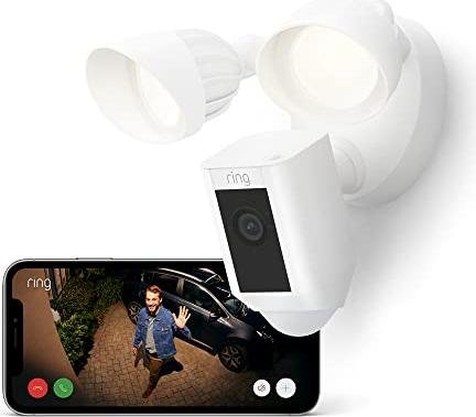 ¡No te pierdas esta oferta única! Cámara de seguridad con focos LED y sirena integrada de Ring Floodlight Wired Plus a un precio irresistible.
