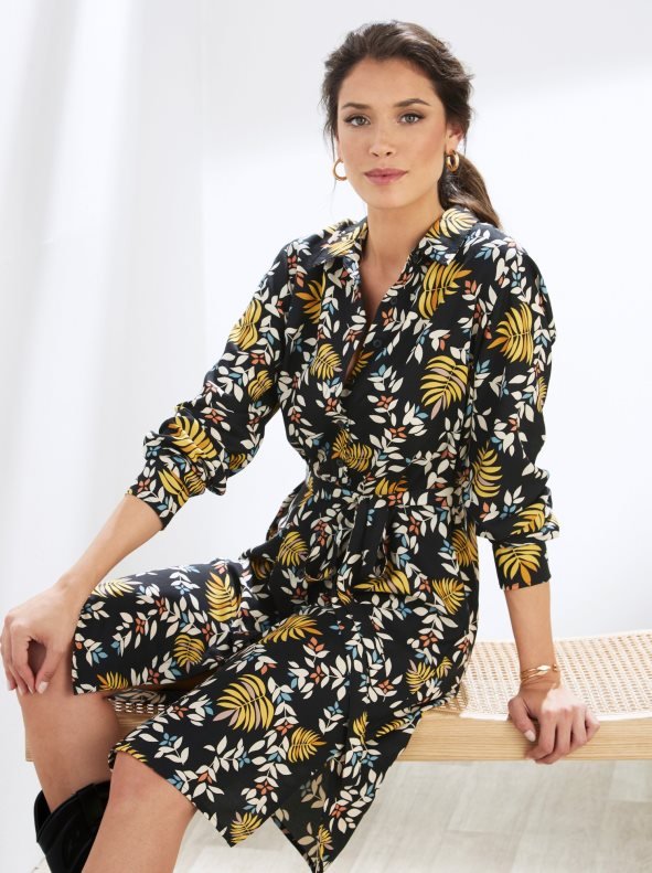 ¡Oferta relámpago! Encuentra el vestido camisero estampado de manga larga en tallas S y M ¡No te lo pierdas!