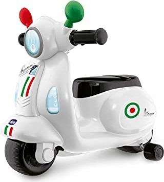 ¡La mejor oferta en la moto correpasillos Vespa de Chicco con luz y sonidos!
