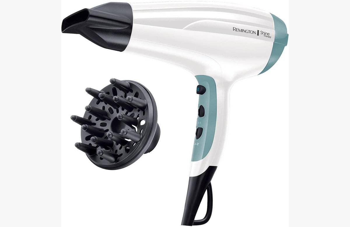 ¡Logra un cabello sin encrespamiento y más brillante con el secador de pelo Remington Shine Therapy! ¡Aprovecha esta oferta irresistible ahora mismo!