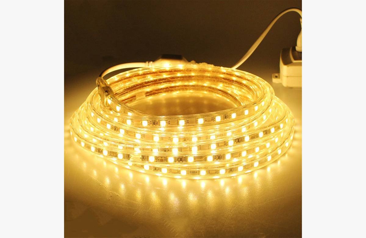 ¡Ilumina tus espacios con estilo y ahorra dinero con nuestras luces LED de alta calidad!