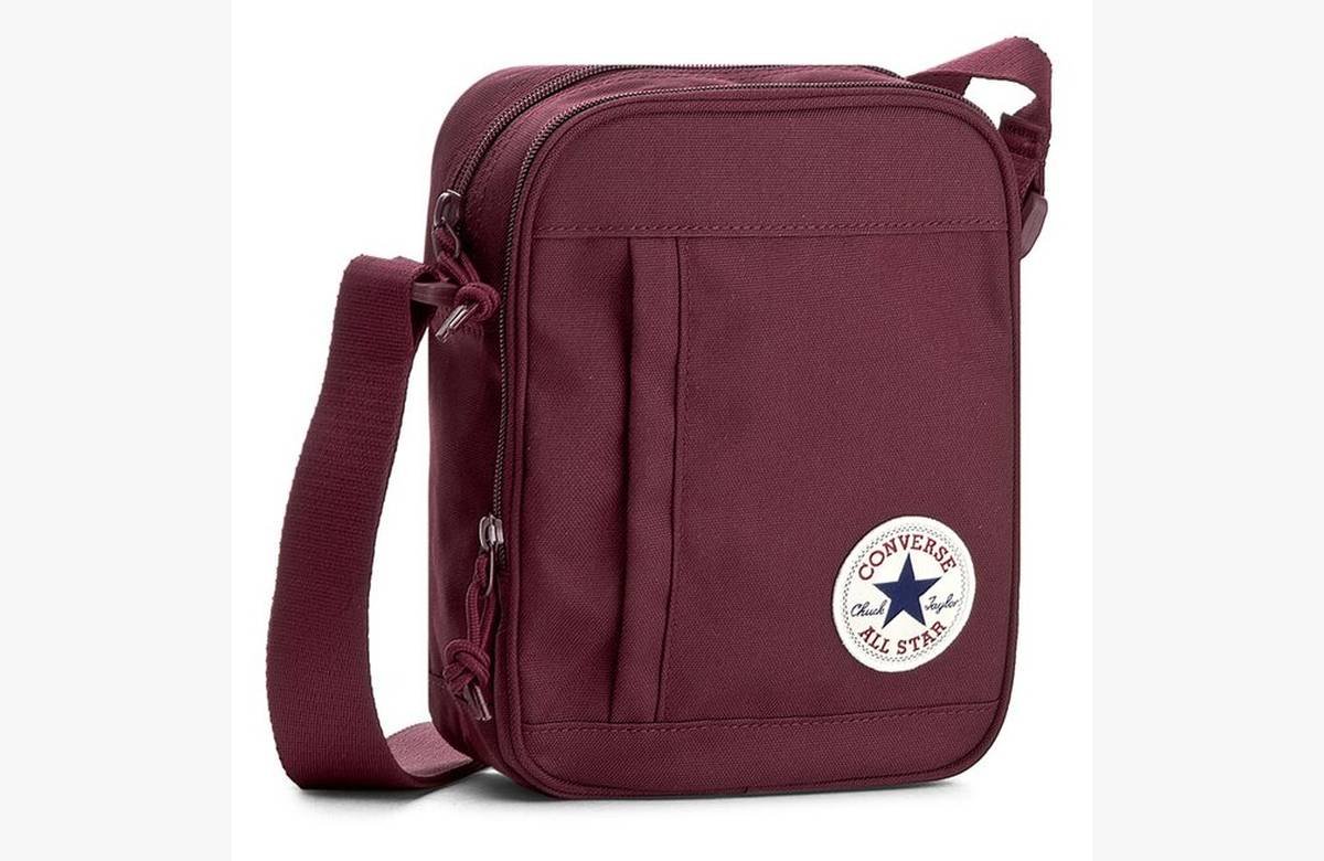 ¡Luce con estilo el bolso bandolera de Converse y marca la diferencia!