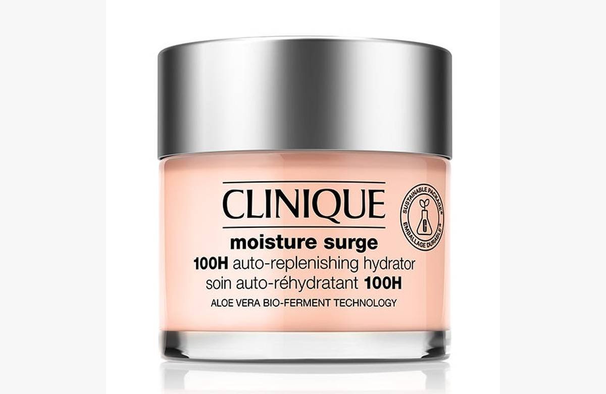 ¡Consigue una piel suave y radiante con el gel-crema Clinique Moisture Surge 100H! ¡Aprovecha esta oferta de hidratación extrema y duradera para cuidar tu piel como se merece!