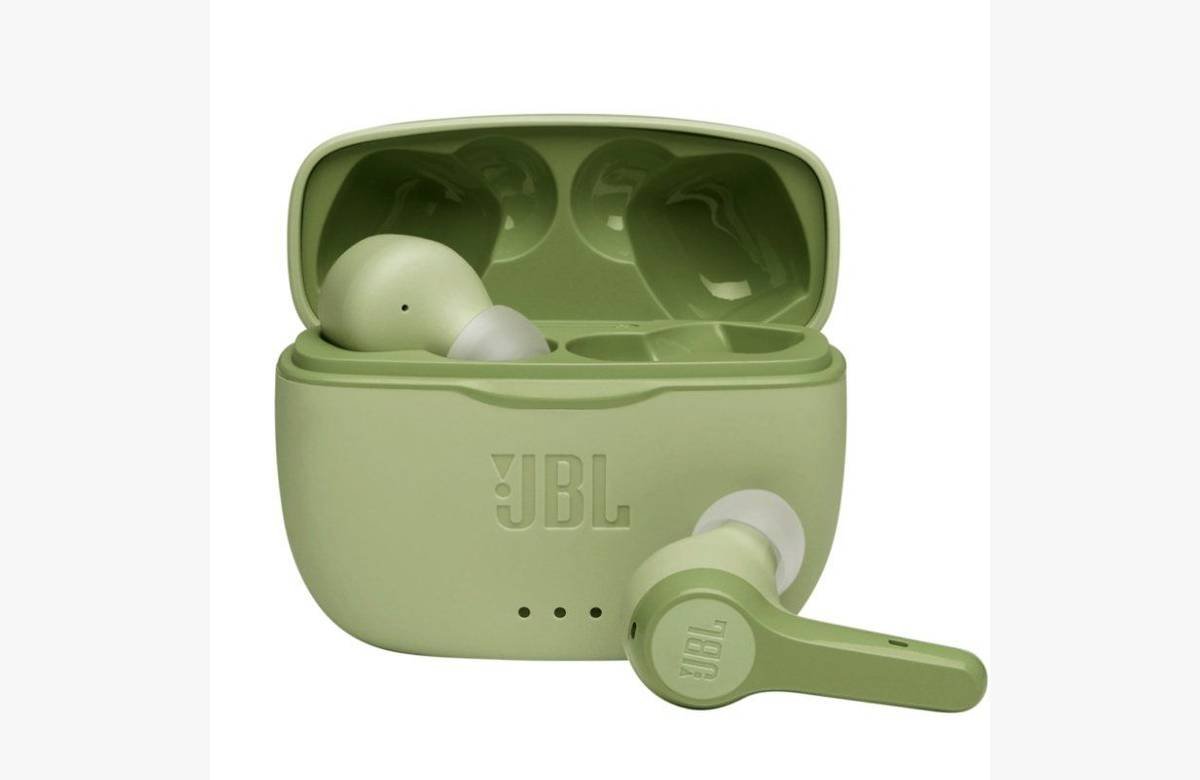 ¡Sonido premium al mejor precio! Descuento increíble en los auriculares JBL Tune 215TWS Bluetooth.