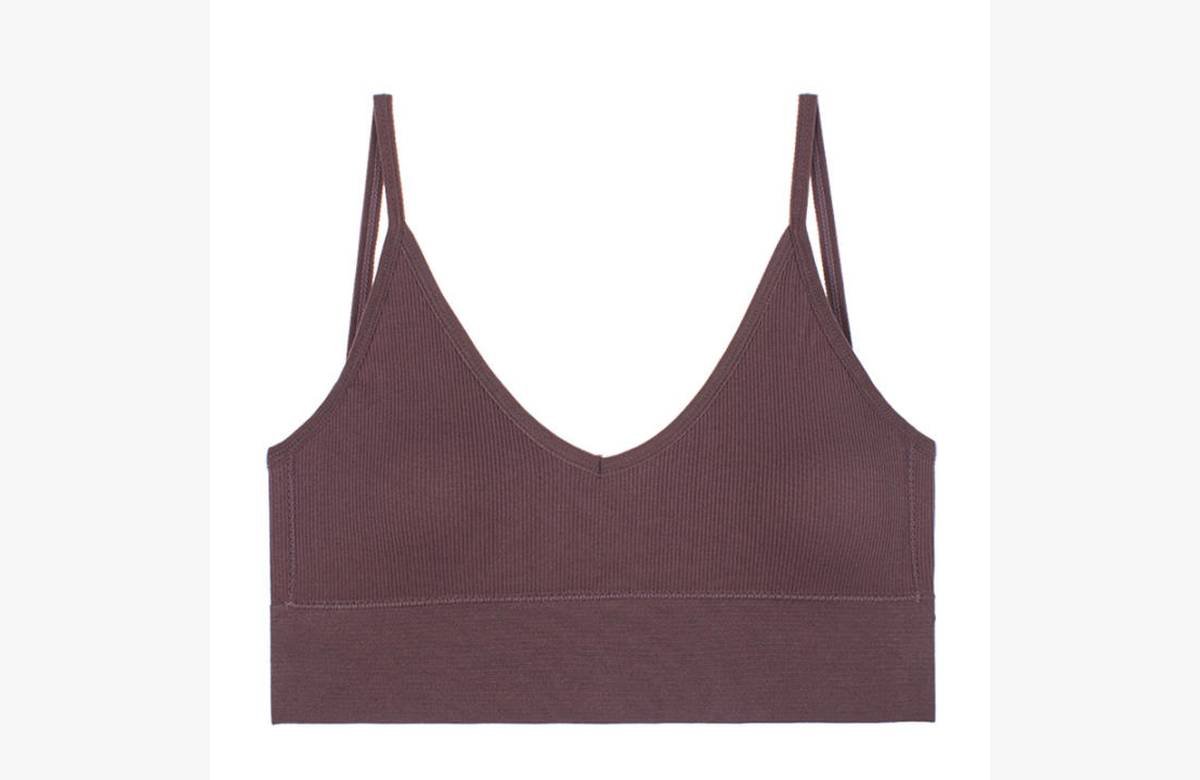 Deslumbra en el verano con este irresistible top sin mangas y seduce a todos