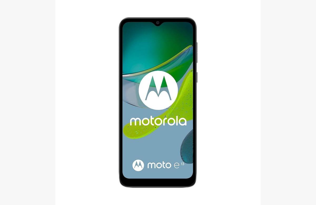 ¡Oferta única! Motorola Moto E13 Cosmic Black con 2+64GB y pantalla HD+ de 6.5. ¡No te pierdas esta oportunidad!