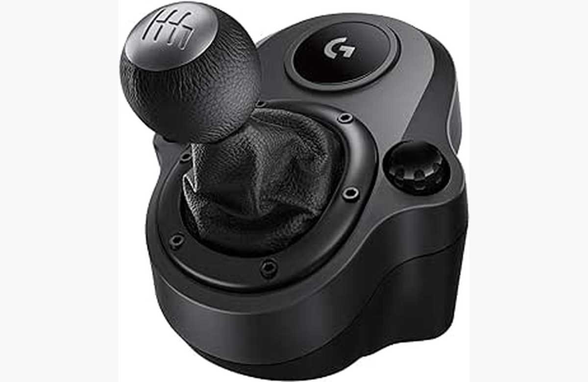 Aumenta tu emoción al máximo con la palanca de cambio Logitech G Driving Force. ¡Oferta limitada!