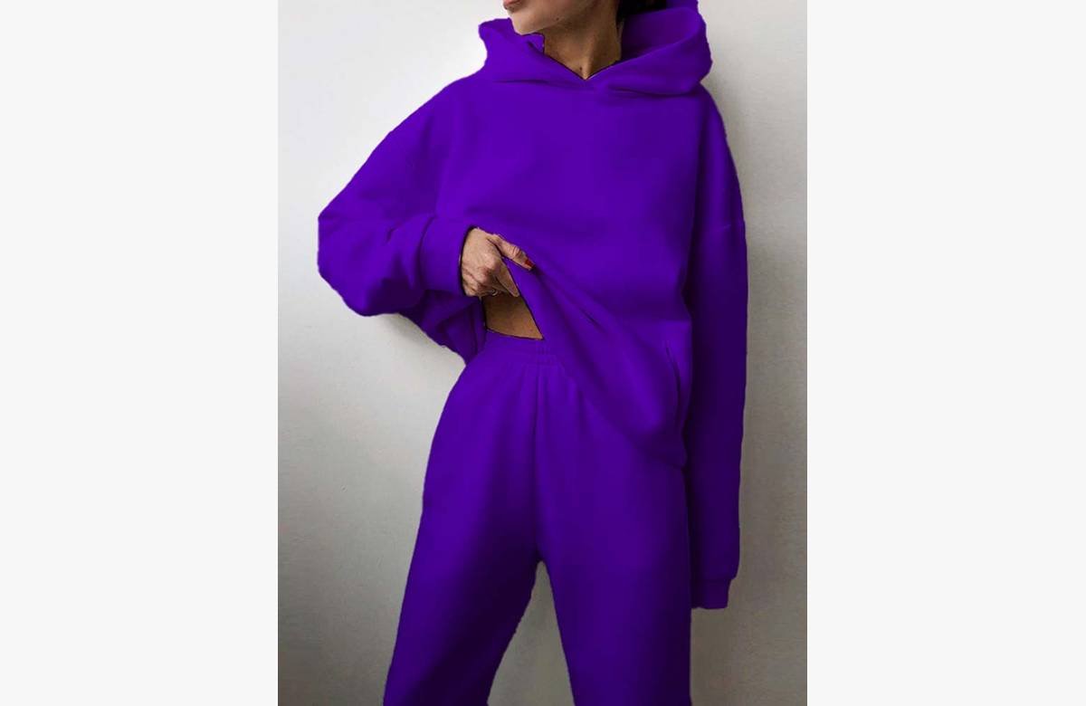 ¡Ahorra en grande con este conjunto de Sudadera y Pantalones de lana para mujer en Otoño e Invierno!