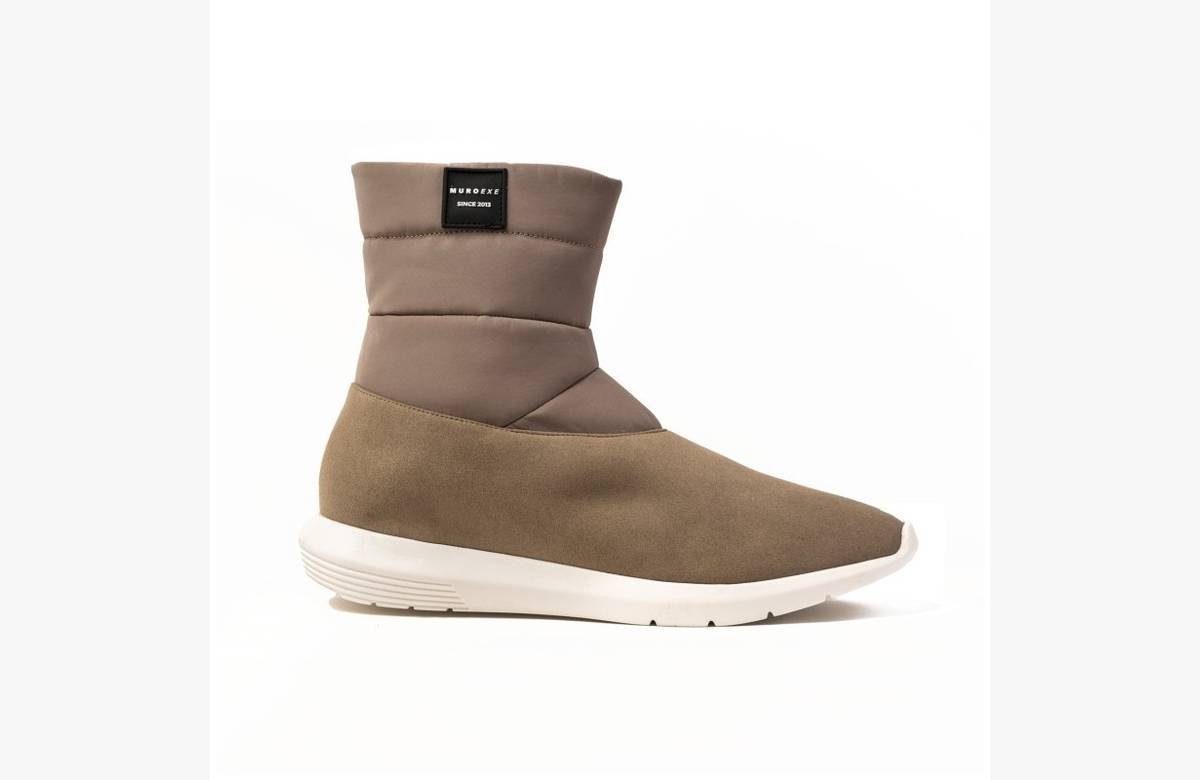 ¡Explora nuevas dimensiones con las botas MUROEXE Deimos! ¡Precios extraterrestres para un estilo incomparable! ¡No te pierdas esta oportunidad y destaca con lo más trendy y cómodo!