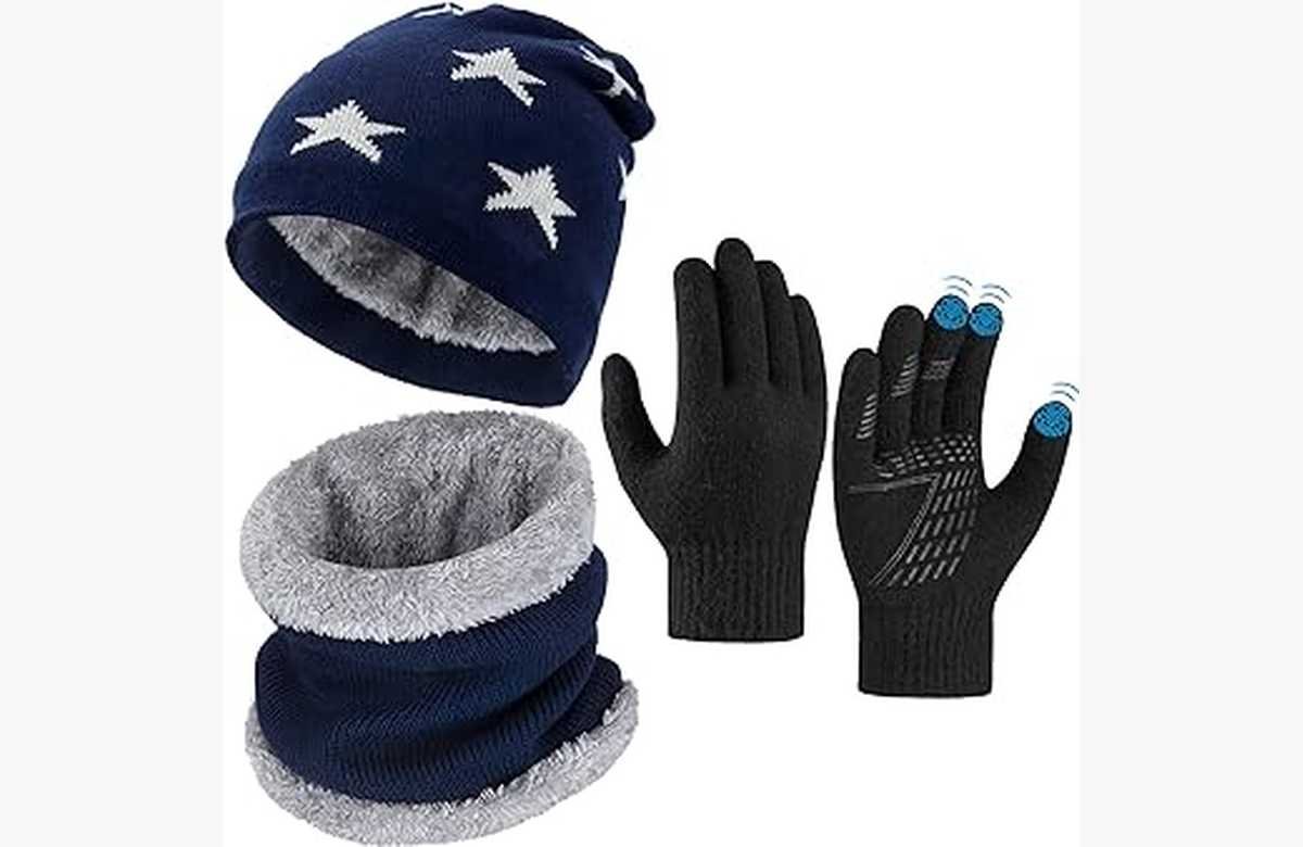 ¡No permitas que el frío atrape a tu pequeño! Conjunto de gorra, bufanda y guantes de lana polar para mantenerlo abrigado durante las aventuras invernales al aire libre.