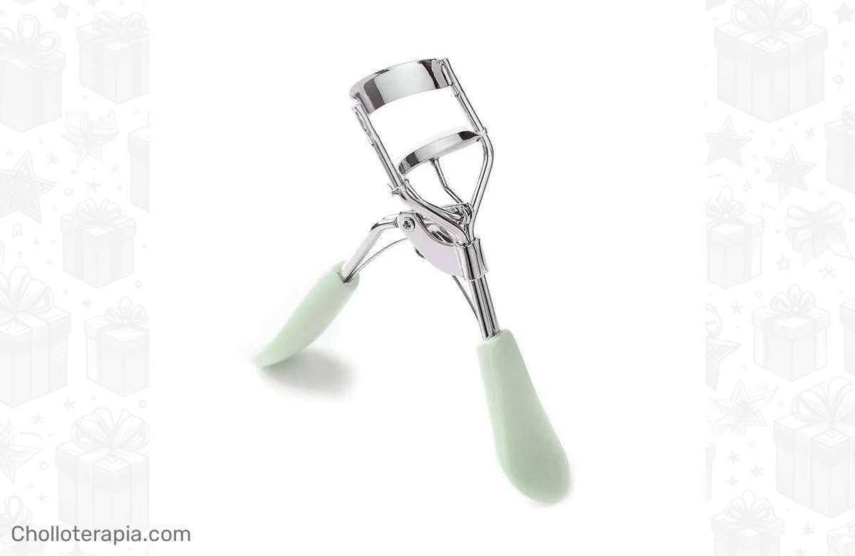 Pestañas de impacto al alcance de tu mano ¡Potencia tu mirada con nuestro rizador de pestañas!