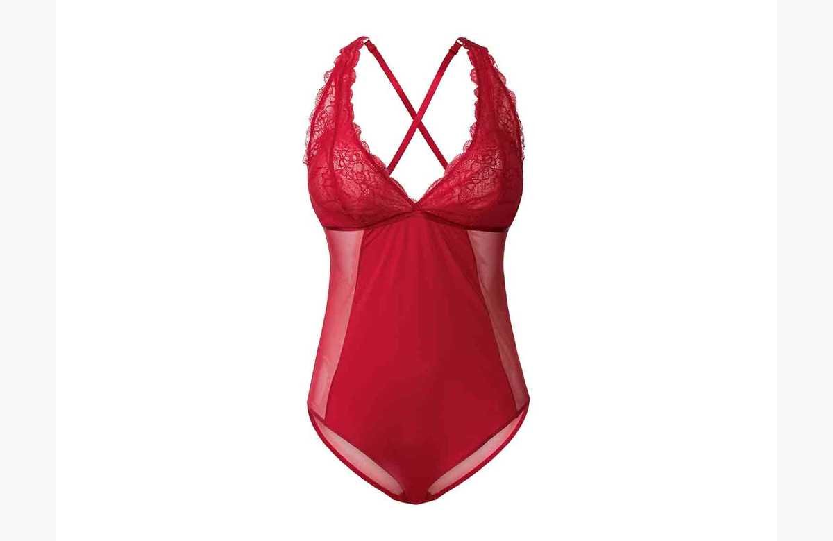 ¡Arrasa corazones con este sensual body rojo de encaje para mujer y muestra tu irresistible seducción!