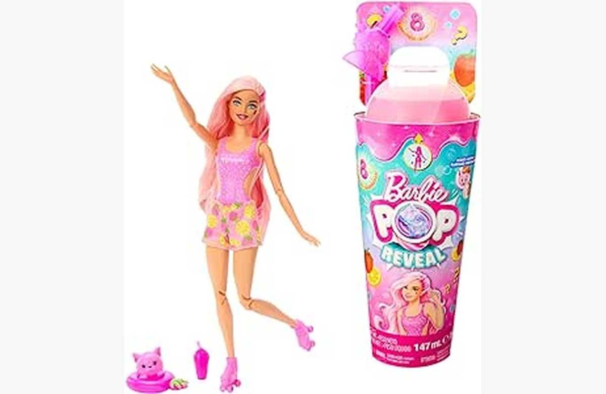 ¡No te quedes sin la Muñeca Barbie Fresa, el juguete más cool de la temporada!