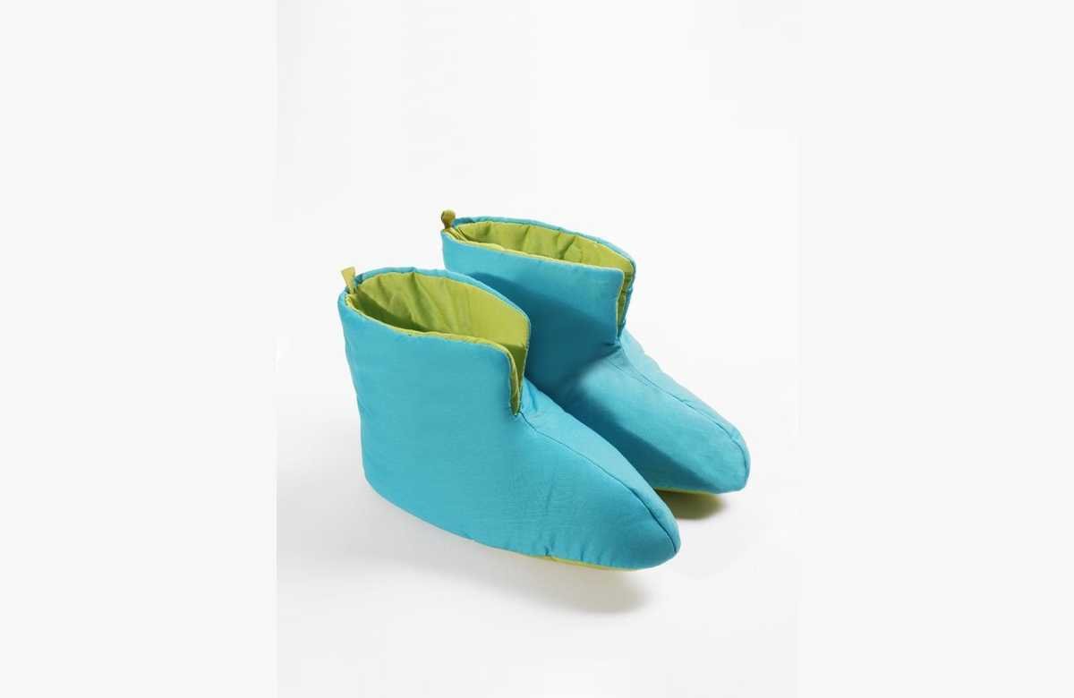 ¡Adiós a los pies cansados! Descubre las zapatillas patucos reversibles y disfruta de la comodidad absoluta en tus pasos