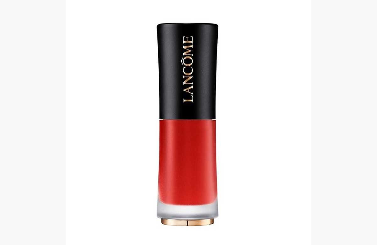 ¡Luce unos labios sensuales con la barra Lancome L’Absolue Rouge Drama Ink! ¡No te pierdas esta increíble oferta!