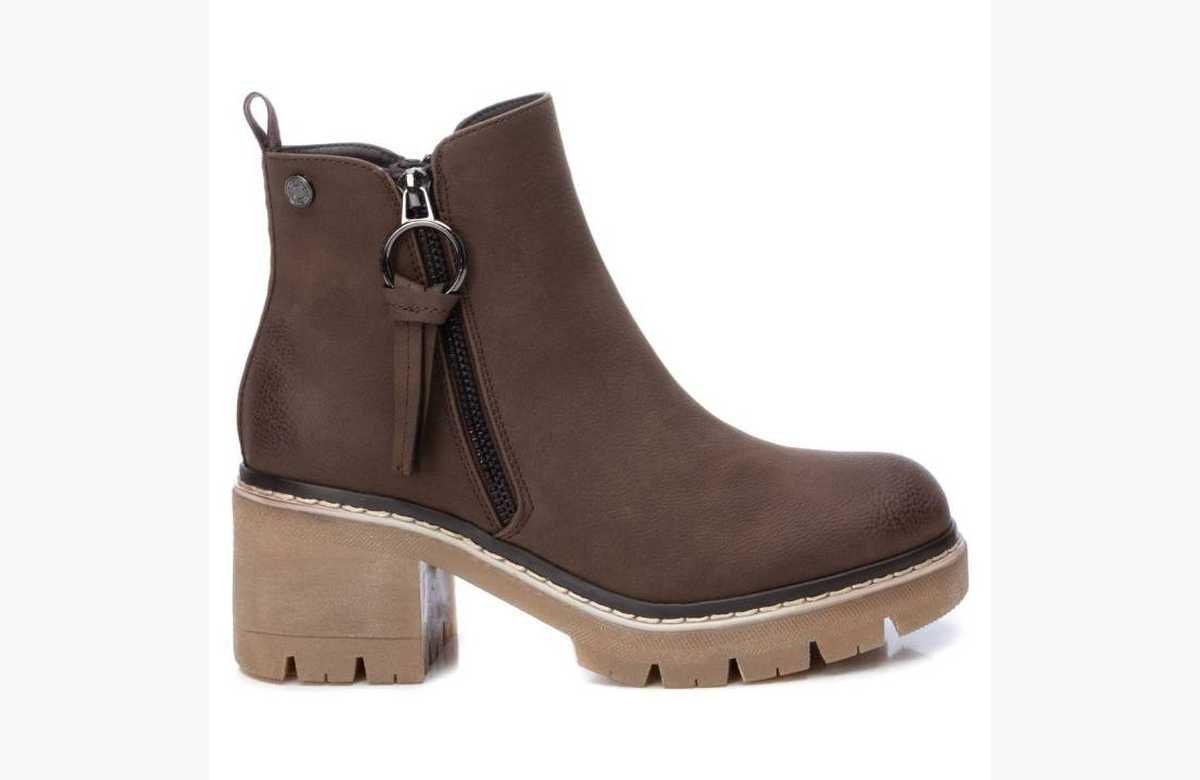 ¡No te quedes sin el botín de mujer Refresh 170442 con un descuento de infarto!