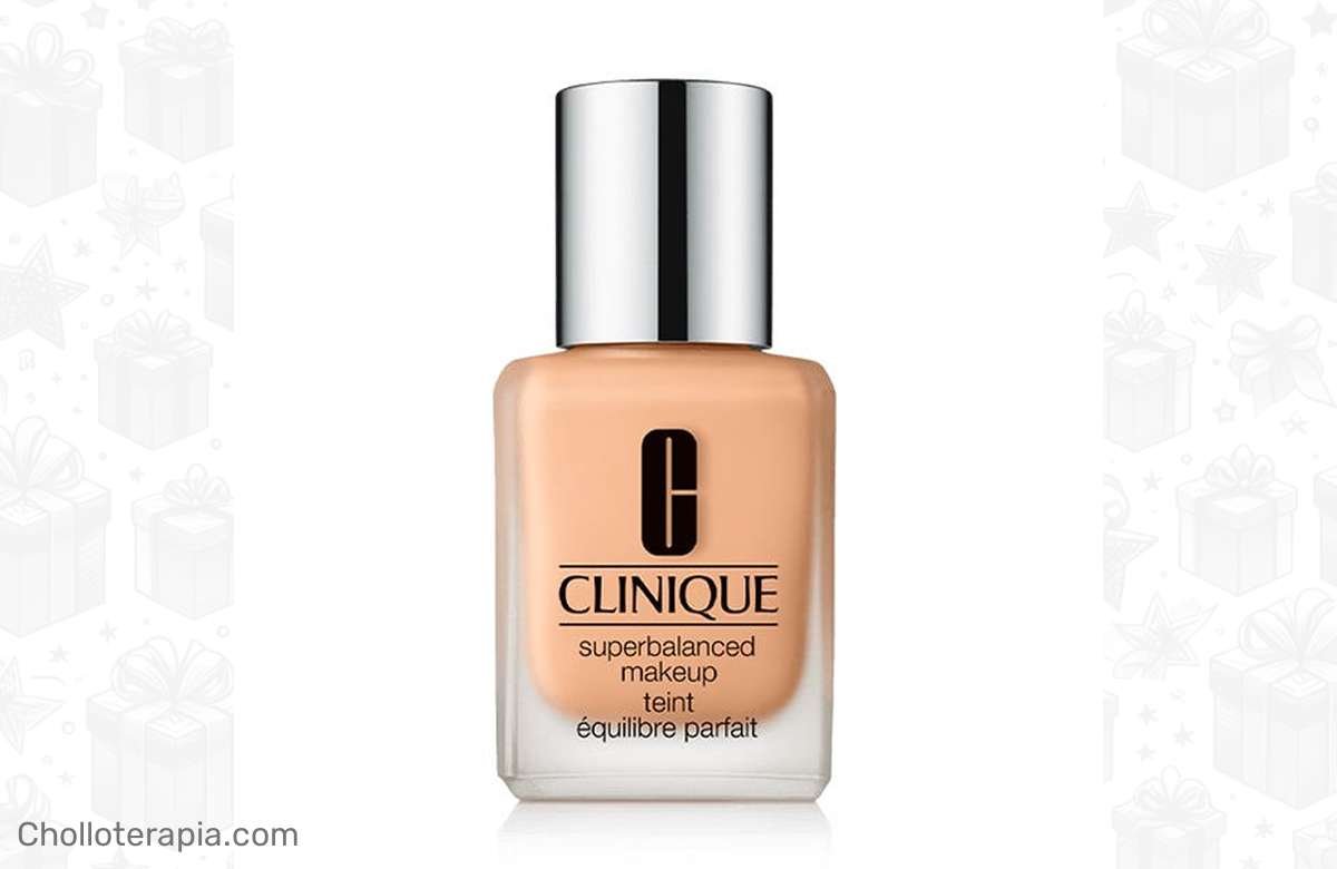 ¡Logra un rostro perfecto con la base líquida Clinique Superbalanced Makeup!