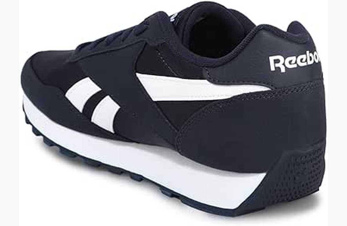 ¡Corre y atrapa las mejores rebajas en las zapatillas de running Reebok Rewind Run! ¡No te quedes sin ellas!