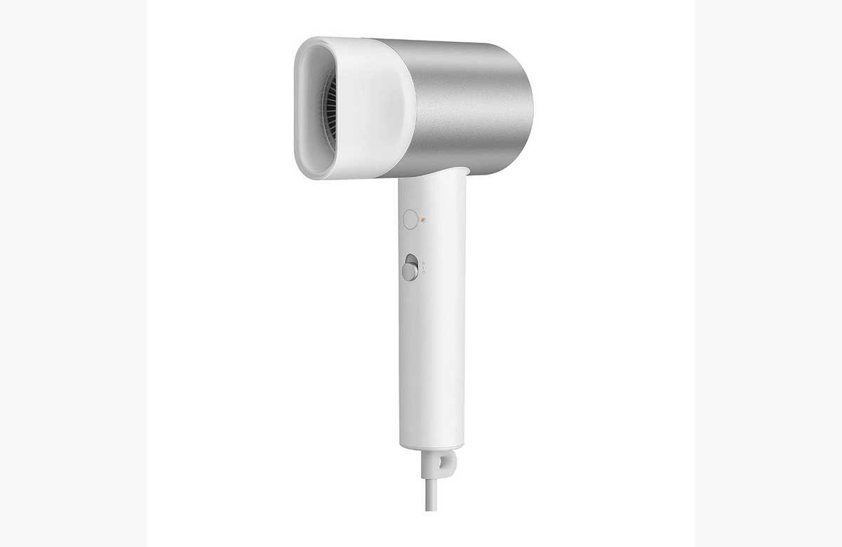 ¡Consigue un cabello radiante con el secador de pelo Xiaomi Water Ionic H500 y su terapia de iones de agua!