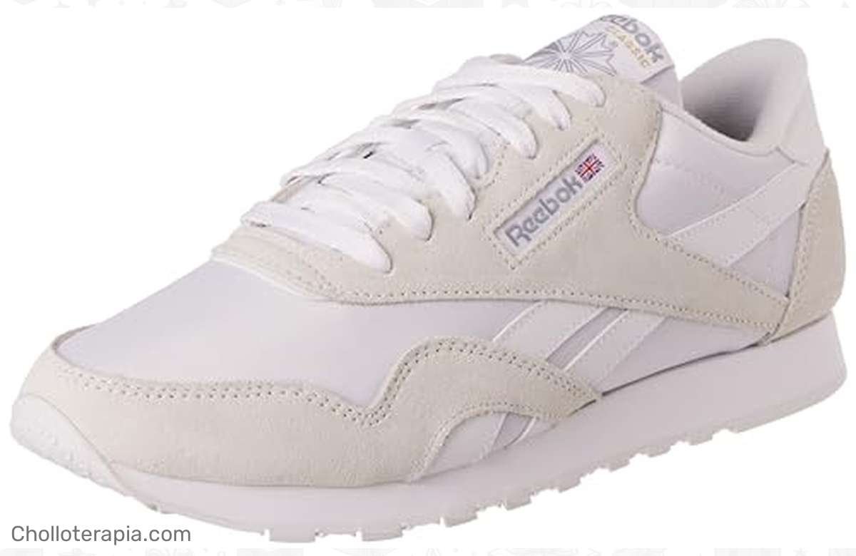 ¡Aprovecha ya la oferta! Reebok Nailon clásico para mujer: ¡Imprescindibles para estar a la moda!