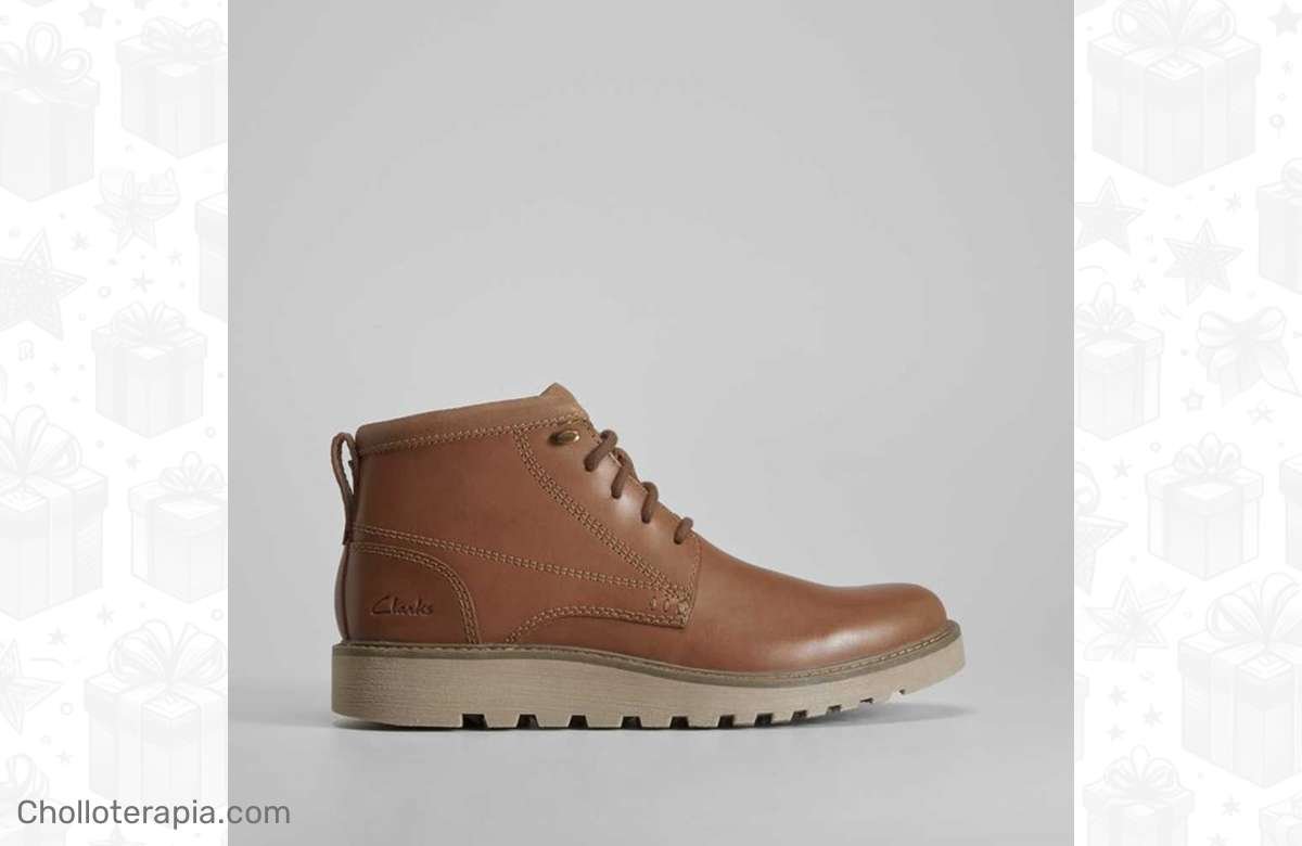 ¡Consigue tu par de botas de piel CLARKS al mejor precio para este invierno! ¡No te quedes sin ellas!