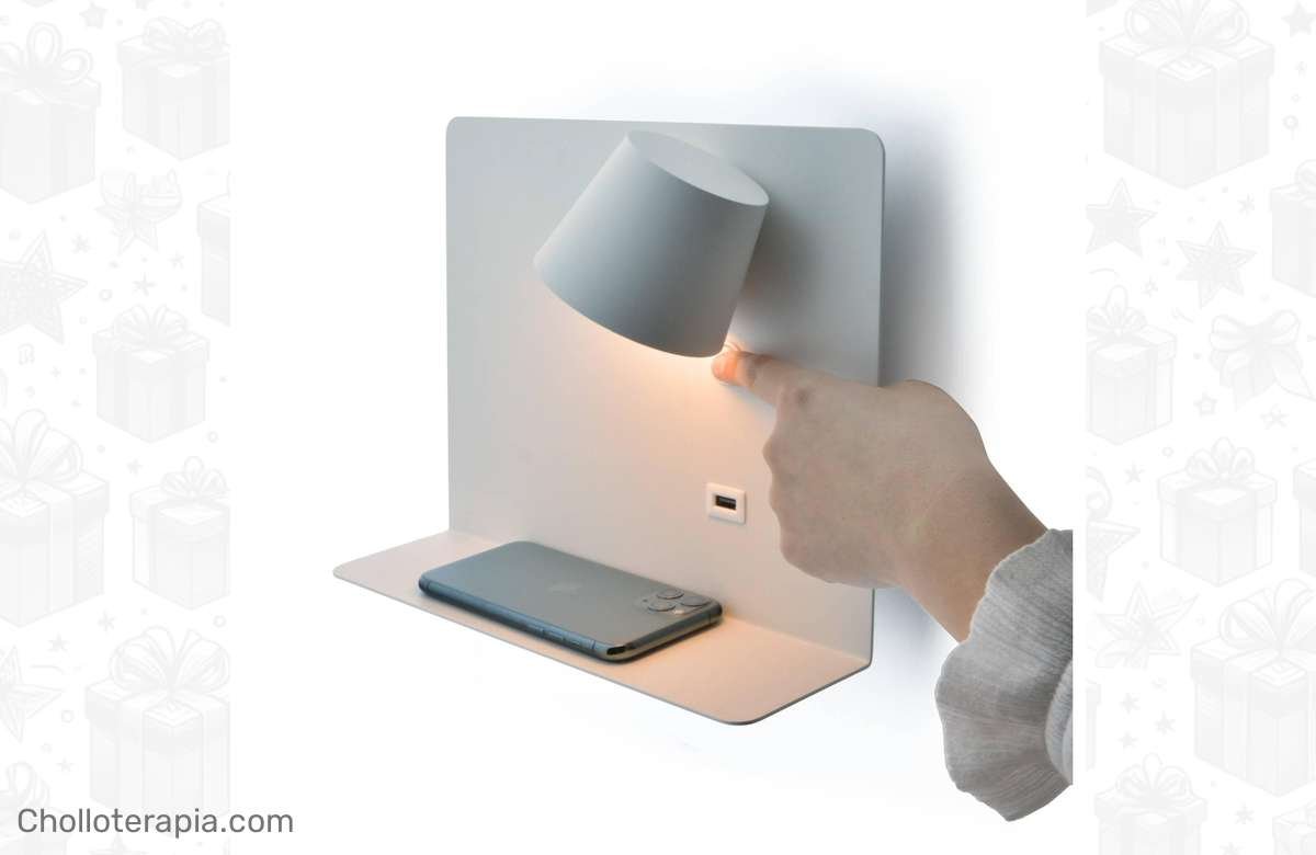¡No te quedes sin el Aplique de pared con puerto USB de Barcelona LED!