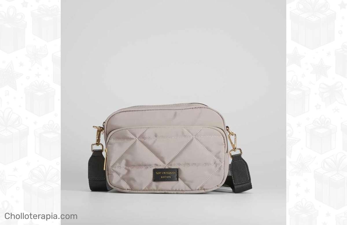 ¡Llévate la bandolera NYC de nylon con doble compartimento a mitad de precio!