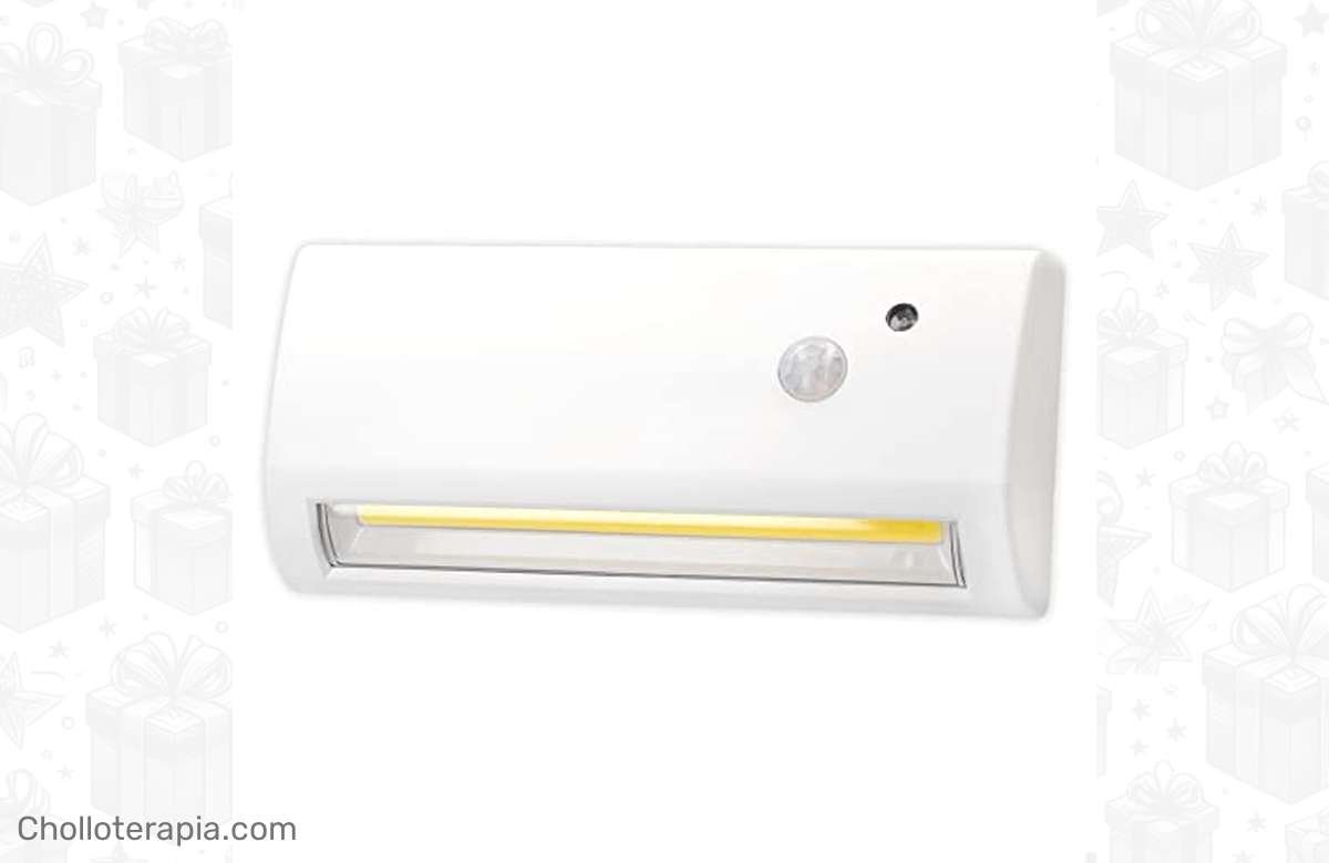 Descubre la potente luz LED con sensor de movimiento para tus espacios exteriores