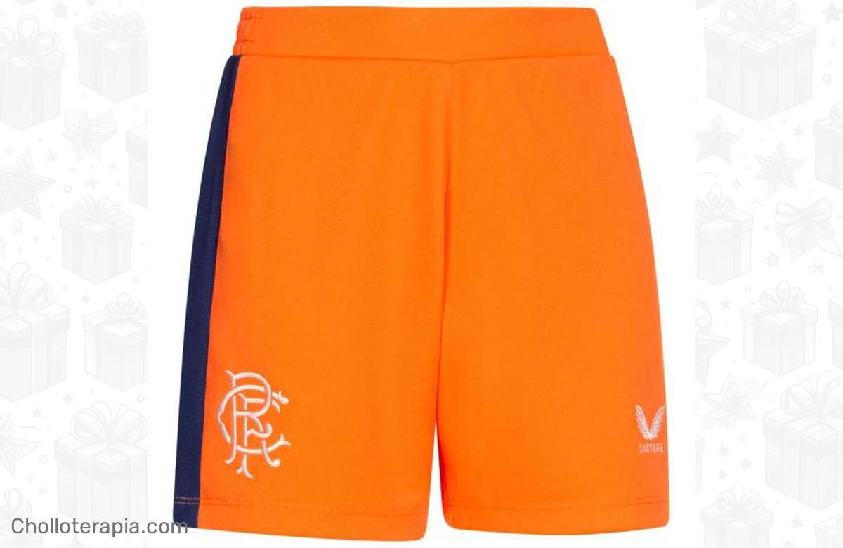¡Chollo del día! Pantalones cortos Rangers F.C. a precio de ganga en FC CASTORE. ¡Aprovecha ya y vístete como un verdadero fan! ¡No podrás resistirte!
