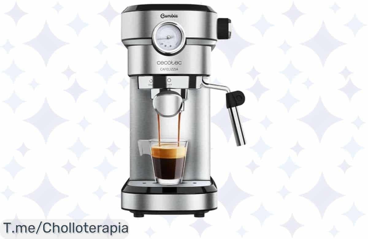 Transforma tu hogar en un café de lujo con la Cecotec Cafelizzia 790 Steel Pro, la máquina de espresso que hará de cada taza un festín. ¡Super chollo, compra ya!