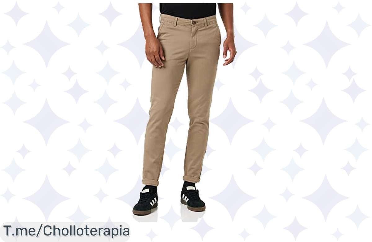 Atrévete a resaltar tu estilo con los Chinos Jack & Jones Marco Bowie, un super chollo de comodidad y elegancia que no puedes dejar escapar, ¡compra ahora antes que se agoten!