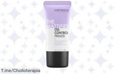 Descubre el chollazo de Catrice: primer que controla el aceite y minimiza poros, ¡siente tu piel perfecta todo el día! Oferta limitada, ¡actúa ya antes de que se agote!