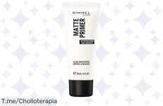 Transforma tu maquillaje con el Rimmel London Lasting Matte Primer, el secreto para una piel perfecta sin brillos por 9 horas, ¡no te pierdas este ofertón y cómpralo ya!