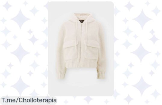 Atrapa el invierno con la Only Ontanja Hood Jacket, un super chollo que te mantiene a la moda y caliente ¡No dejes escapar esta oferta única, actúa ya!