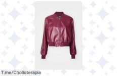 Atrapa la chaqueta bomber burdeos a precio loco y deslumbrante, ¡ofertón exclusivo que no puedes dejar pasar! Hazla tuya ahora antes de que se agote