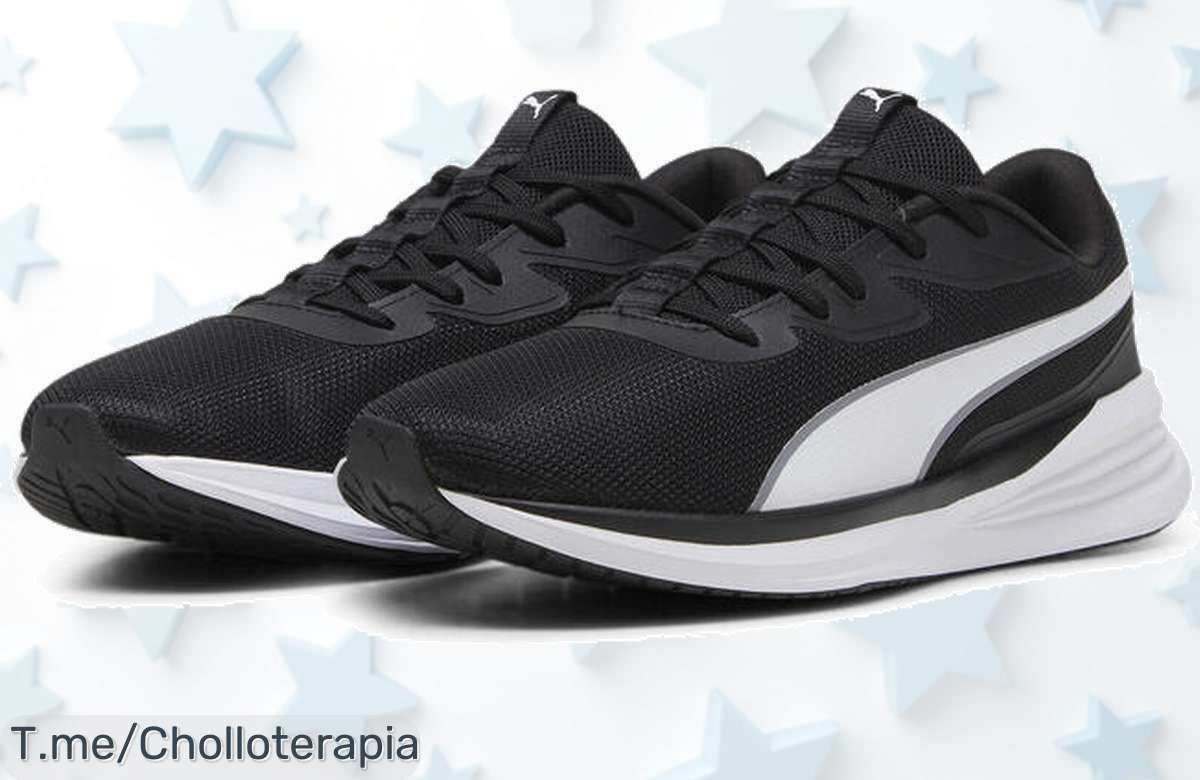 Impulsa tus pasos con las Zapatillas de Running Night Runner V3 PUMA Black White, super chollo por tiempo limitado; ¡combinan diseño espectacular y comodidad sin igual!