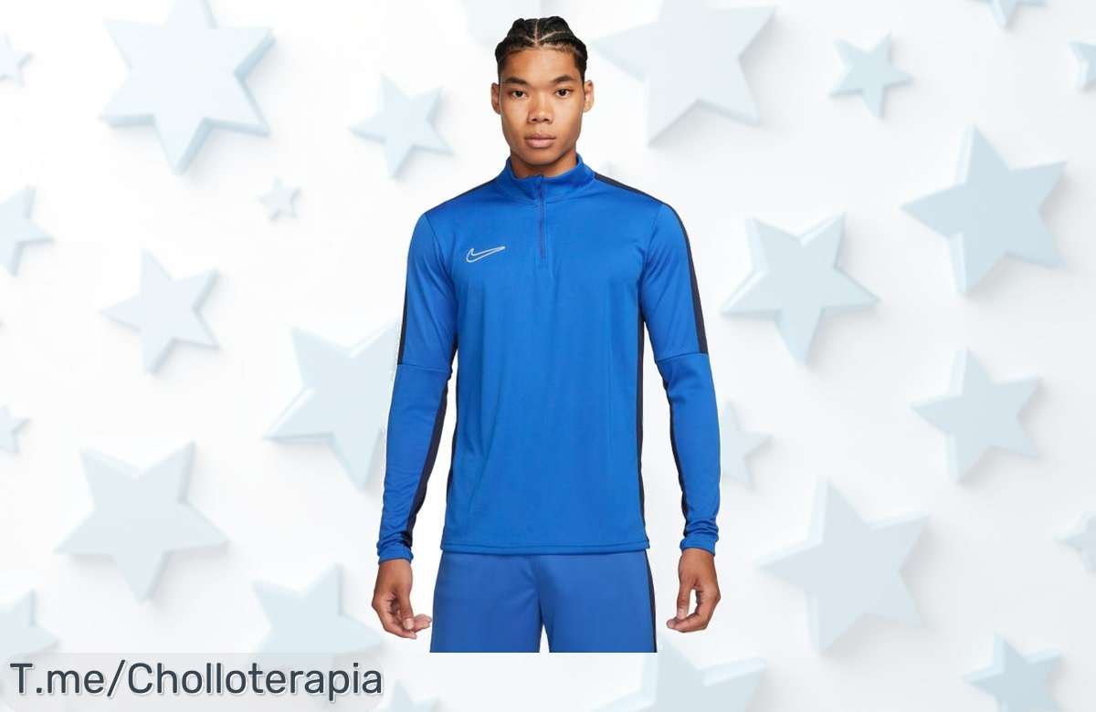 Atrapa el chollazo: Sudadera Nike Dri-Fit Academy 23 Drill en azul y blanco, ¡calidad única a precio loco! No te quedes sin la tuya, la oferta se agota rápido.