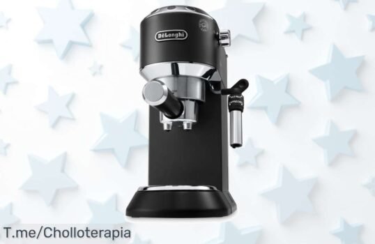 Cafetera De'Longhi Dedica EC685 a precio loco: 15 bares de presión para un espresso perfecto en casa ¡No te quedes sin la tuya, stock limitado!