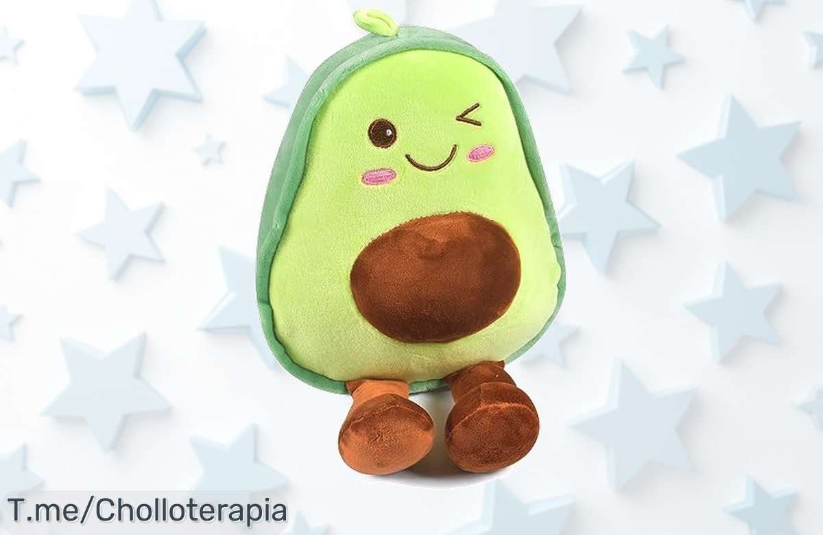 Descubre el Aguacate Peluche que alegra corazones a 30 cm de pura felicidad, ¡regala sonrisas y aprovecha este ofertón único antes de que se agote!