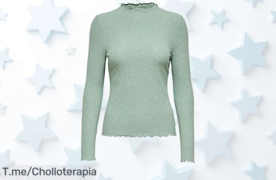 Atrévete a brillar con la Camisa High Neck Top Chinois Green, un super chollo de diseño único que eleva tu estilo ¡Aprovecha este ofertón antes de que se agote!