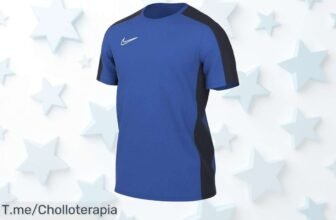 Atrévete a brillar con la camiseta Nike Academy 23, un super chollo que te mantiene fresco y seco mientras entrenas ¡Aprovecha este ofertón antes de quedarte sin ella!