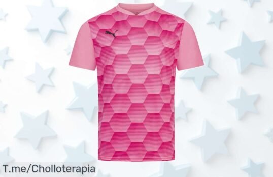 Impulsa tu juego con la camiseta PUMA teamFINAL: diseño explosivo que mejora tu rendimiento y te hace lucir genial ¡No dejes pasar este super chollo limitado!