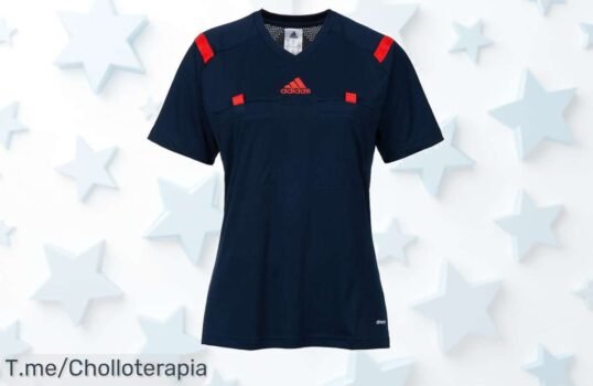 Atrévete a brillar en el campo con la camiseta de árbitro adidas para mujer, un super chollo que resalta tu estilo ¡Compra ahora y sé la estrella del partido antes de que se agoten!
