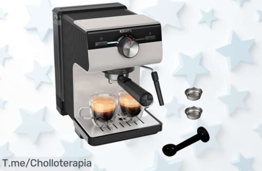 Cafetera espectacular a precio loco: 15 bares de presión y espumador integrado para cappuccinos irresistibles ¡No te quedes sin la tuya, oferta limitada!