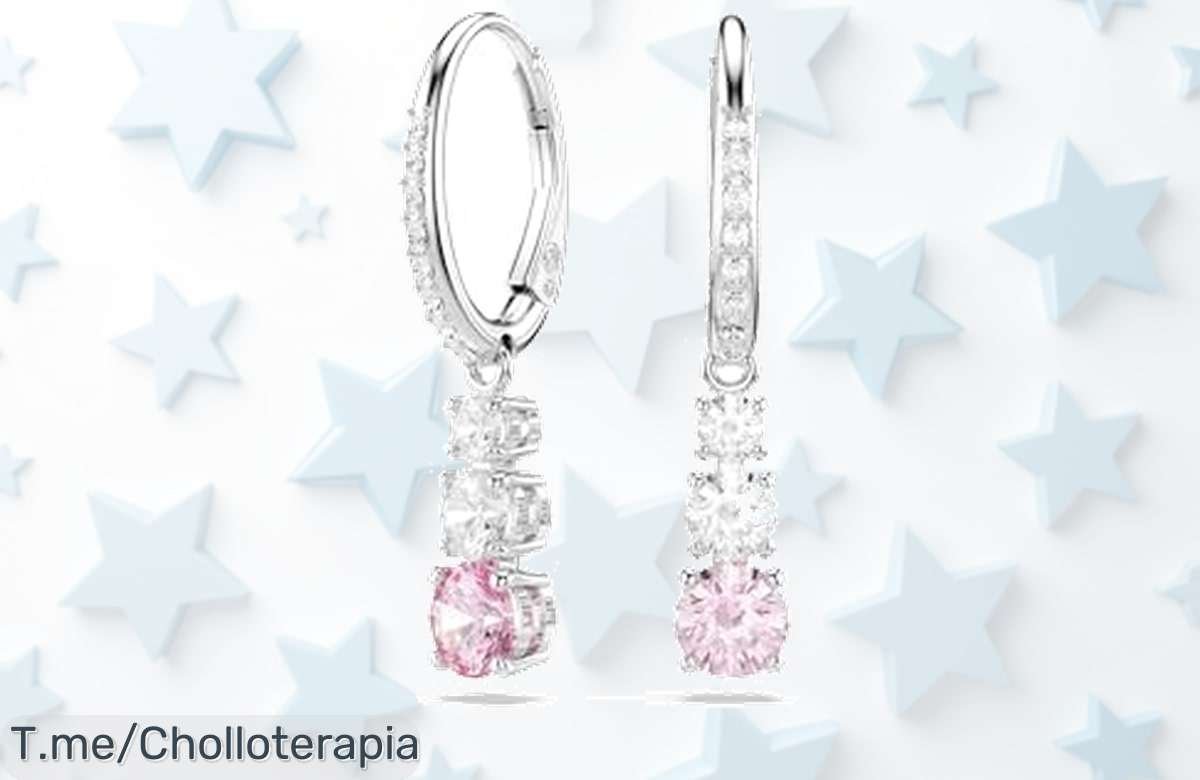 Deslumbra con los Swarovski Pendientes Attract Trilogy: Estilo único y moderno a un precio loco. ¡Hazte con ellos ahora antes de que se agoten, es un ofertón!